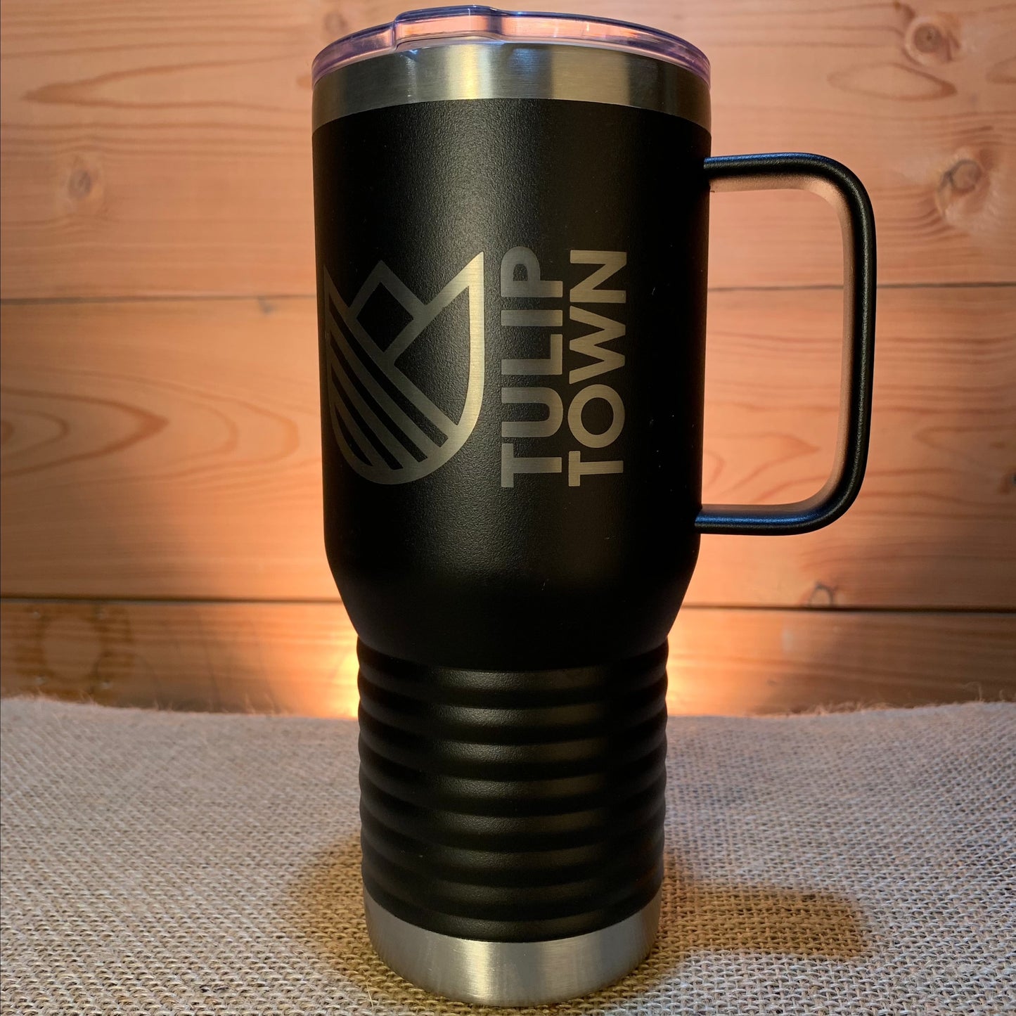 20 oz Travel Mug w/ Handle